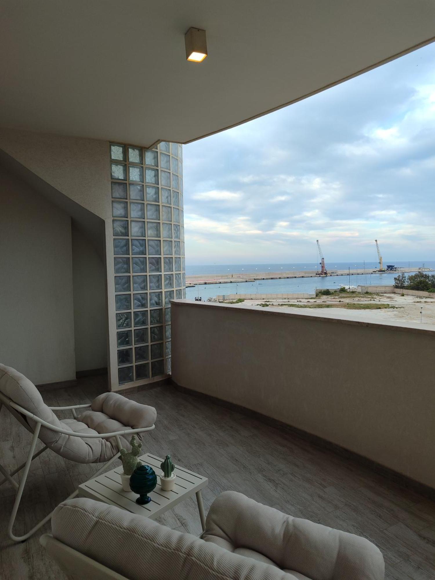 Sea View Apartment Monopoli Eksteriør bilde
